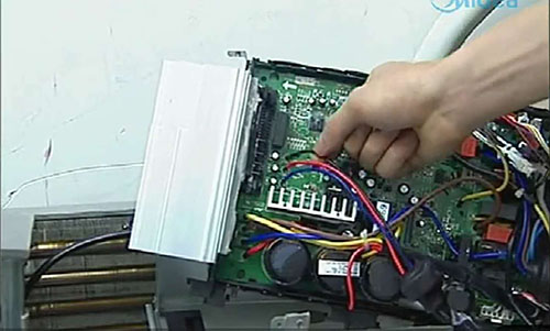 八宿美的空调电话是多少